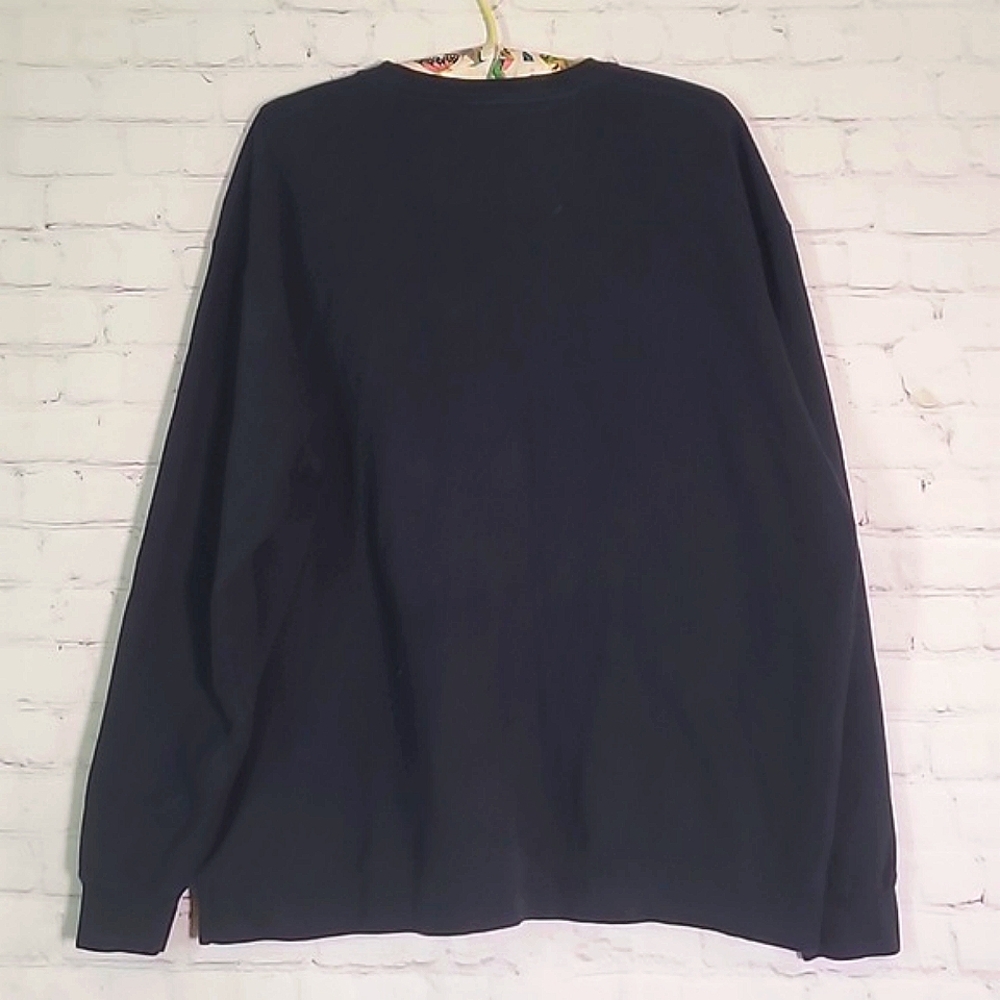 NWOT Disney Cruella Crewneck Black Red Print Ring Spun Sweater Womens Size 2XL - Picture 13 of 16